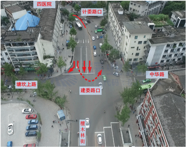 圖9 建委路口南進(jìn)口掉頭車道以及掉頭路線示意圖