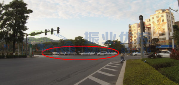 圖3 早高峰鳳凰橋北側育華路北往南方向回溢