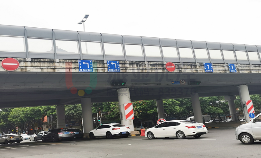 圖11 番禺-富華交叉口東進口增設(shè)標志圖